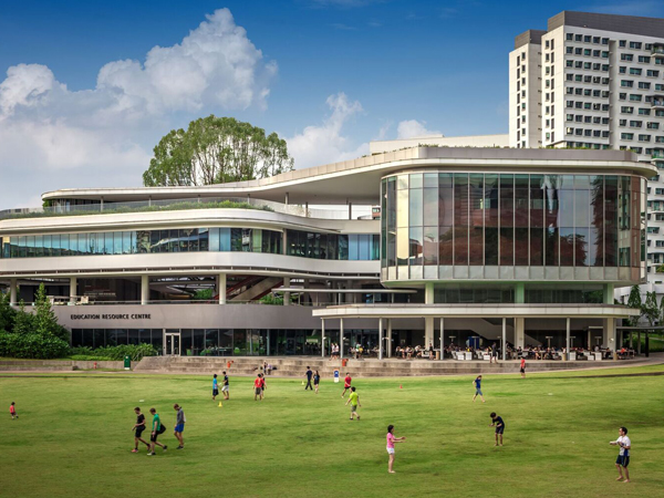 シンガポール国立大学