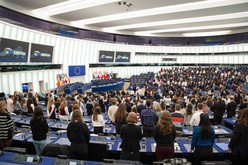 法案採決が行われた欧州議会（ＥＵ提供）
