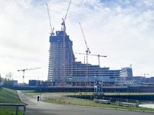 エルブタワー完成には、さらに５億ユーロ必要との試算もある（23年11月13日、独ハンブルク）＝ＥＭＢ撮影