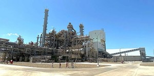 トルクメニスタン最大の肥料プラント（三菱重工提供）