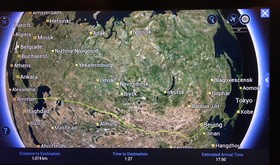南回りルートが表示されている地図画面（スイス・インターナショナル機内にて、筆者撮影）